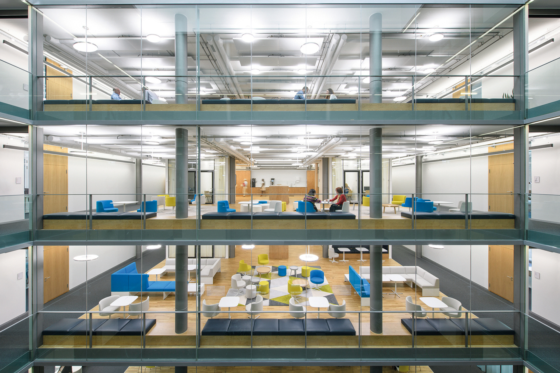 LED technology and biodynamic light from Waldmann support employee activity and rest phases at Bayer in Basel.