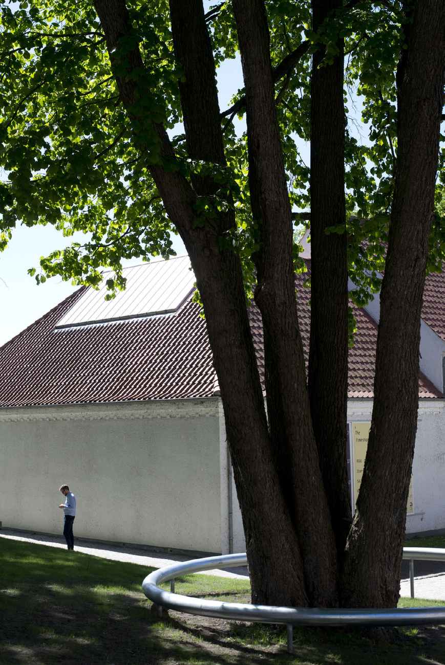 "Oui" seating installation by Ronan and Erwan Bouroullec in the park of Kunsthal Aarhus