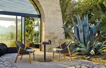 Elio easy chair