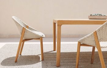 Elio armchair