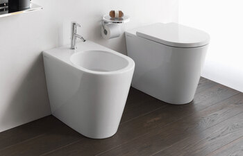 Kartell by Laufen floor-standing toilet rimless
