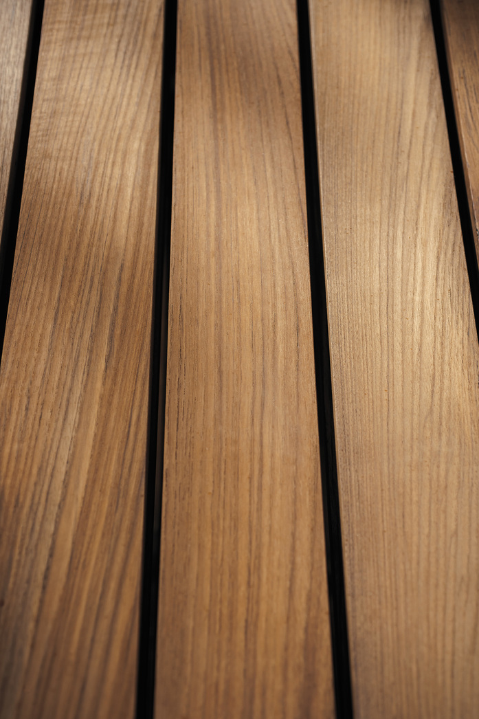 7 Spinnaker Extendable Table Teak Top
