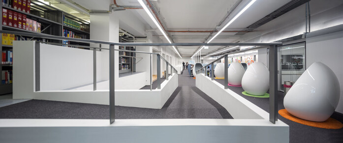 Biblioteca4 01