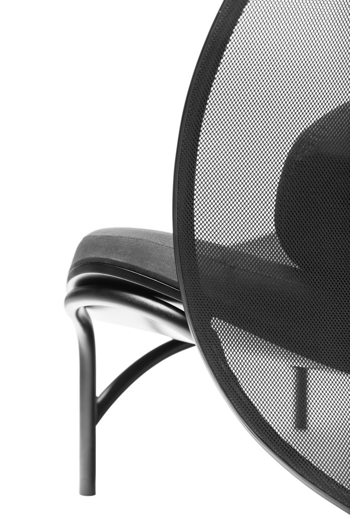 Chips Lounge Chair 4