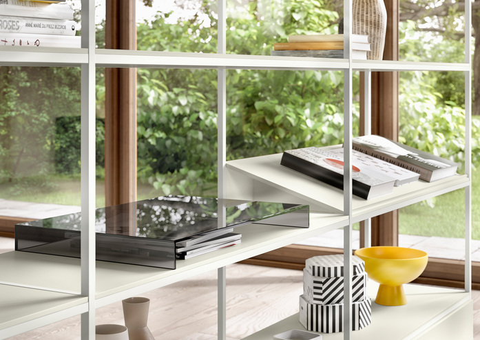 Interluebke Tado Shelf White Detail 2