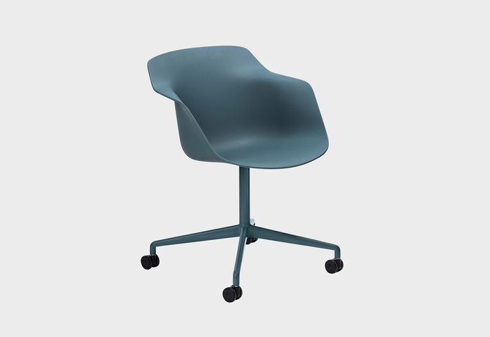 MATERIA Pax chair 4 spoke blue