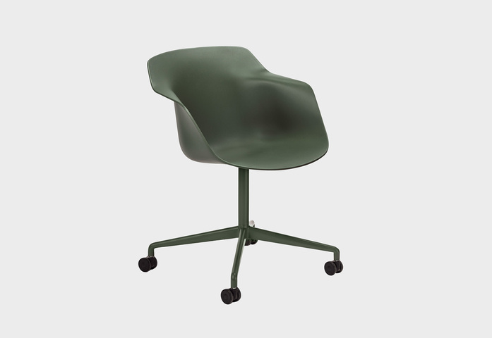 MATERIA Pax chair 4 spoke green