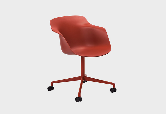 MATERIA Pax chair 4 spoke red 191118 124933
