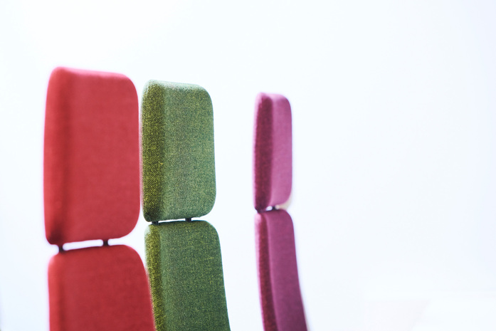 Sola Conference Chair With Swivel Base And Height Adjustment 4