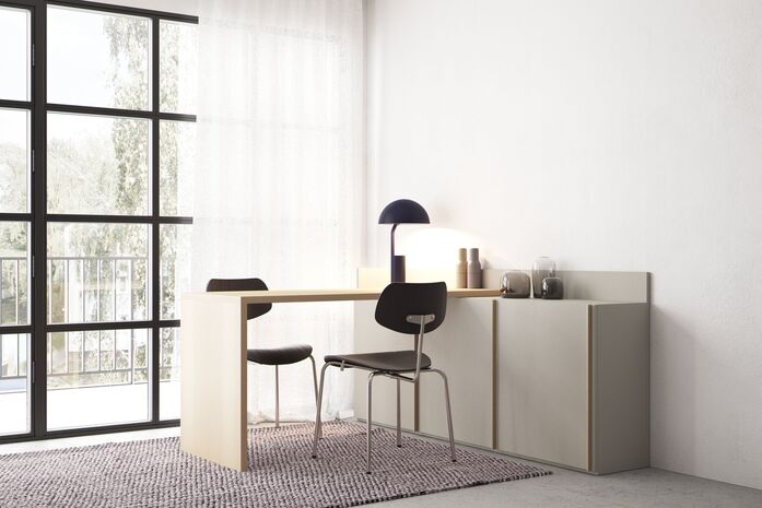 Corner 13