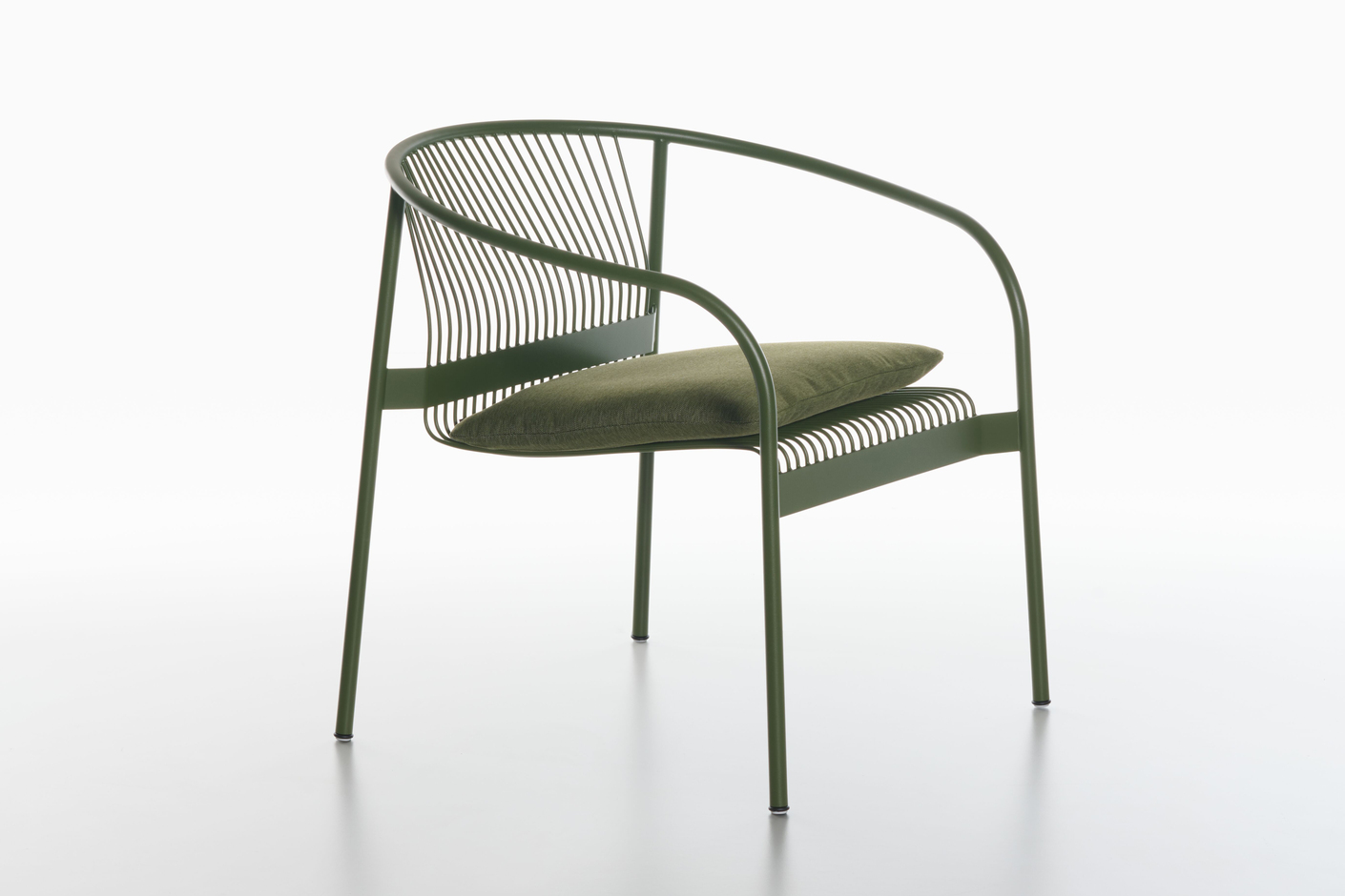 Velit lounge chair
