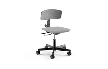 Elly chair with five star base and height adjustment