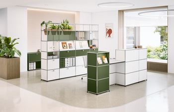 USM Haller Reception Desk | Olive Green