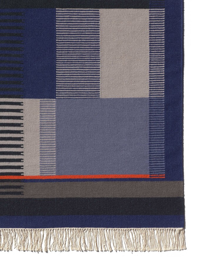 010 RH02 ZET Detail blau
