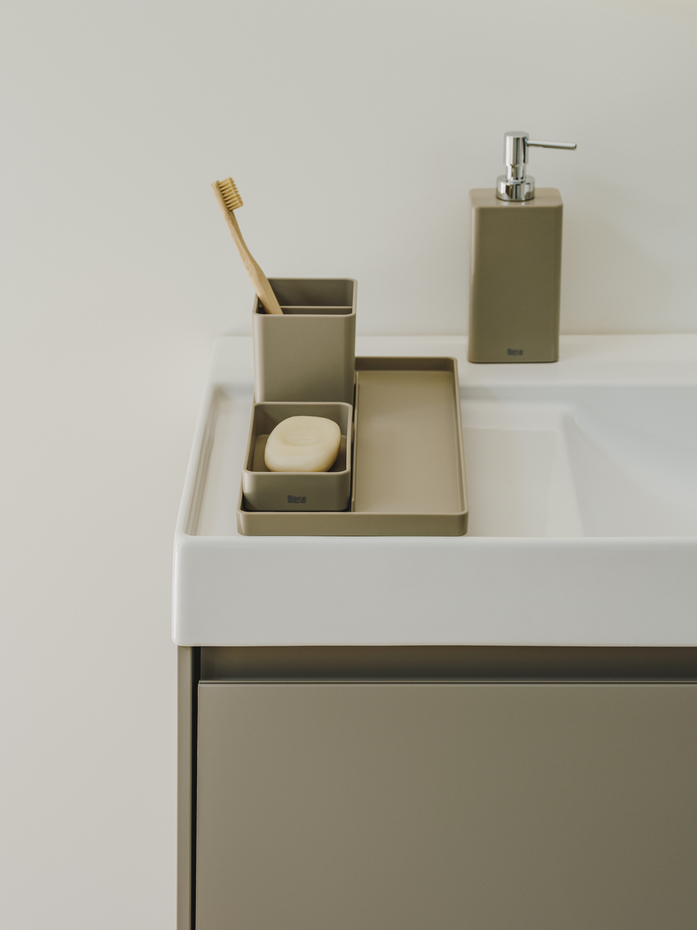 8 Roca Ona complements