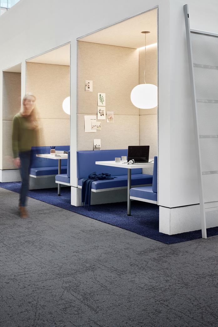 Ice Breaker Gritstone ND Touch Tones 103 Ultra Marine interface presentation