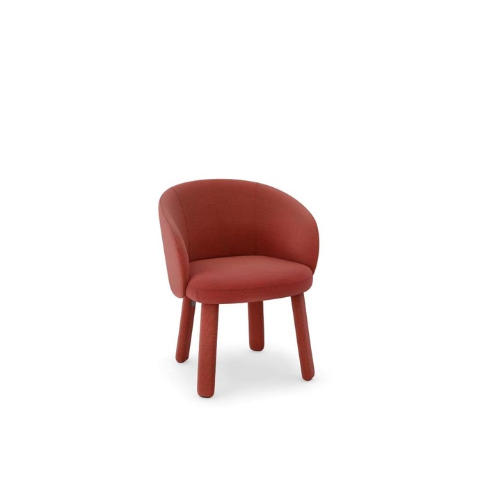 MATERIA Aura armchair upholstered legs 1024x1024