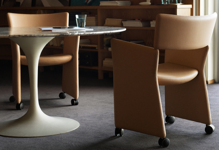 Crown Easy Chair 5