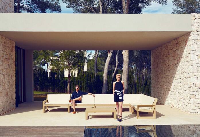 Frame Sofa 2