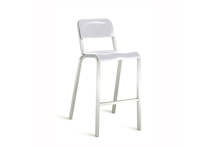 1951 Barstool 5